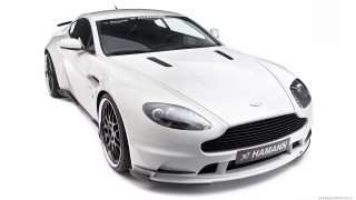 White sports car black stripe - this image free wallpaper