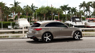 Car boat palm trees road - bernardo cavallino free wallpaper