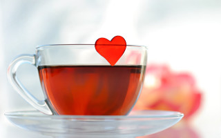 Tea heart plate love art - a red heart free wallpaper