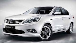 White car studio gray background - background free wallpaper