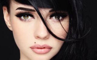 Black haired woman black dress - shaded free wallpaper