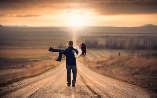 Romantic couple man woman dirt - daren bader free wallpaper