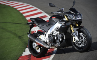 Motorcycle track grass redstripe digital - the side of the road free wallpaper