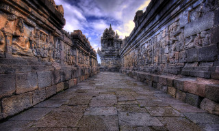 Stone walkway sky background clouds - a stone walkway free wallpaper