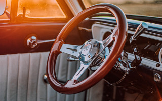 Car dashboard steering wheel sunbeam - a car dashboard free wallpaper