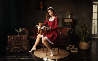 Woman red dress teddy bear - anka zhuravleva free wallpaper