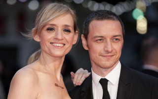 Man woman redcarpet blackwhite formal - caroline lucy scott free wallpaper