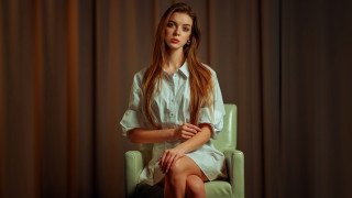 Woman sitting crossed legs portrait 7 - her leg free wallpaper for desktop