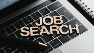 Laptop jobsearch wooden word pen - a pen free wallpaper