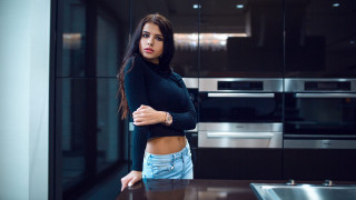 Woman kitchen hologram fashion elina - a kitchen next free wallpaper