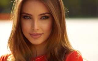 Eszter mattioni blonde long hair - a red shirt free wallpaper