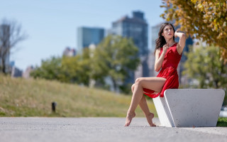 Red dress park city skyline - evaline ness free wallpaper