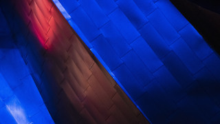 Red light wall building blue - deconstructivism free wallpaper
