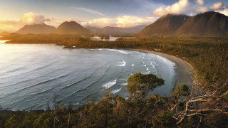 Beach mountains lake boat sky - douglas robertson bisset free wallpaper