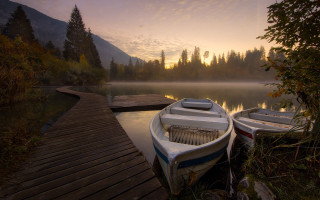 Boats dock lake sunset fog - ferenc joachim free wallpaper