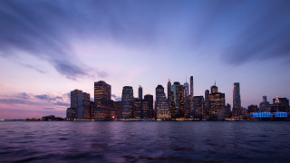 City skyline dusk water mountains - ashcan school free wallpaper