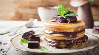 Chocolate pancakes plate fork spoon - food photography free wallpaper
