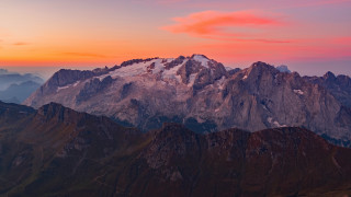 Mountain range pink sky plane 3 - a mountain range free wallpaper