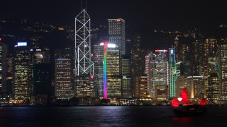Boat city night lights aurora - bruce munro free wallpaper