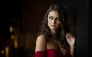 Woman red dress portrait blue - a picture free wallpaper