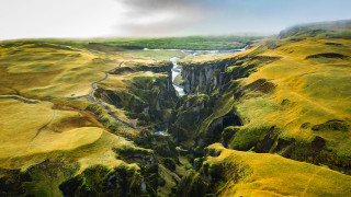 Lush green river valley mountains 2 - beautiful landscape free wallpaper for desktop