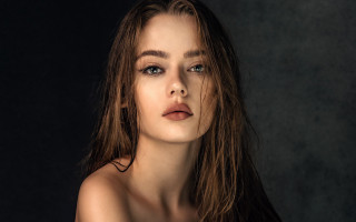Renaissance portrait woman longhair blueeyes - renaissance free wallpaper