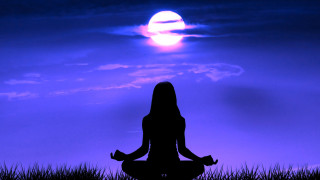 Woman yoga fullmoon purplesky clouds - ella guru free wallpaper