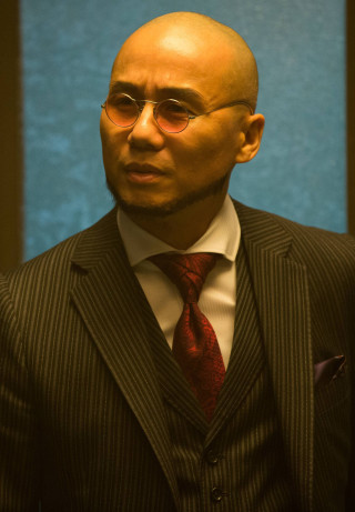 Bald man suit tie serious - fang congyi free wallpaper