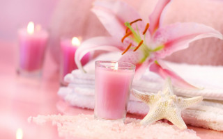 Candle towels flowers starfish blurry 2 - candle free wallpaper