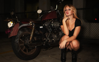 Woman motorcycle garage night portrait - her chin free wallpaper