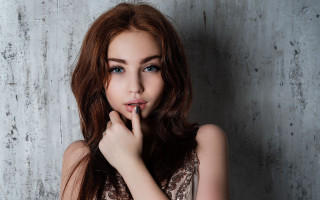 Elina karimova concrete wall blue - a white wall free wallpaper