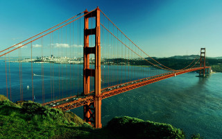 Large bridge city water sunny - a large bridge free wallpaper