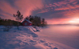 Red house sunset pink sky - mystical color free wallpaper