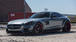 Silver mercedes sports car parking 2 - a parking lot next free wallpaper