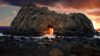 Rock formation light water beach - the end of it free wallpaper