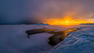 Sunset snowy landscape river mountain - a mountain in the distance free wallpaper