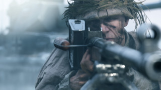 Man camera bird nest cinematic - cinematic focus free wallpaper