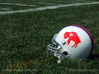 Helmet red elephant grass football - wpa free wallpaper