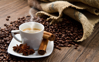Coffee cup cinnamon anise saucer - a saucer free wallpaper