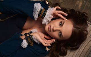 Woman blue dress couch portrait - artur tarnowski free wallpaper