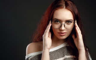 Woman glasses ponytail portrait stock - adrienn henczné deák free wallpaper