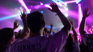 Concert hologram energetic glowstick stage - holography free wallpaper