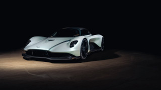 White sports car spotlight hood - hard edge free wallpaper