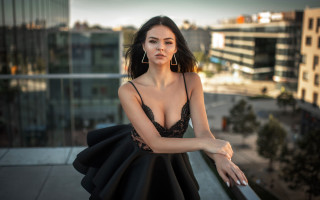 Elina karimova black dress city - fashion photoshoot free wallpaper for desktop