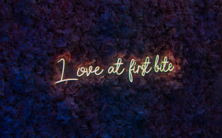 Neon love first bite purple - love free wallpaper