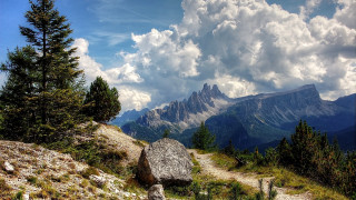 Rocky trail mountain range clouds - andor basch free wallpaper