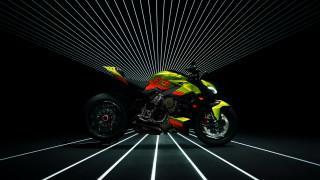 Motorcycle neon lights dark room - neon free wallpaper