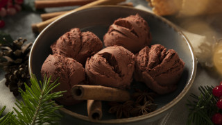 Chocolate icecream cinnamon bowl pinecone - verdadism free wallpaper