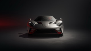 Silver sports car red accents - a spotlight free wallpaper