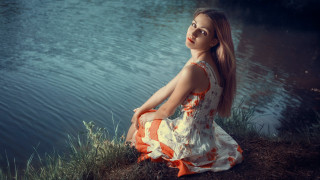 Woman lake dress orange white - anka zhuravleva free wallpaper